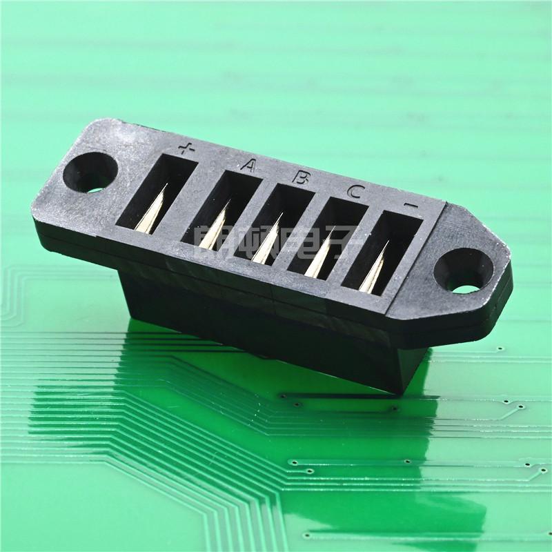 母座LD-C04F-A-5P-S2